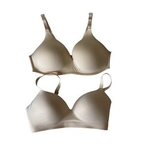 Set (2) Soma Wireless Bra 38C‎ : Enbliss & Vanishing 360 Adjustable Padded Beige
